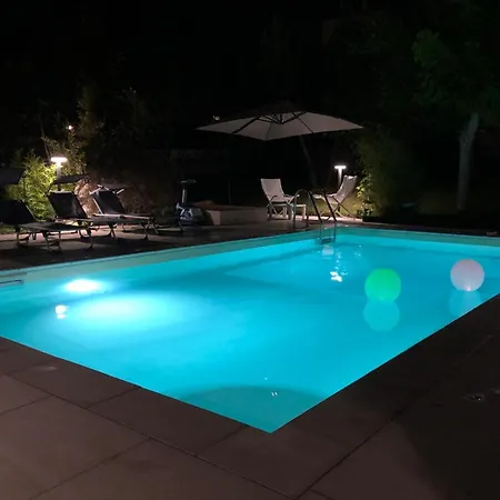 Vale Con Piscina *