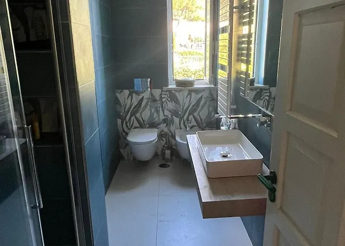 Villa Vale Con Piscina Ischia
