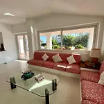 Vale Con Piscina Ischia