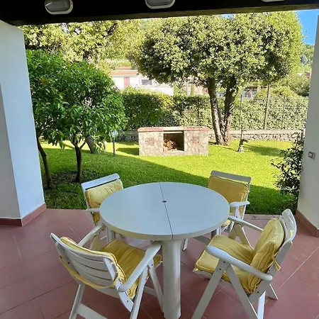 Villa Vale Con Piscina *