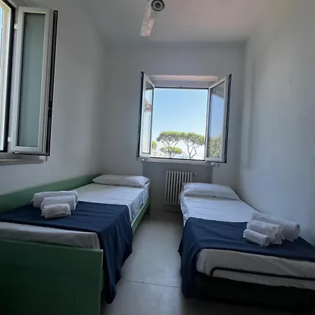 Villa Vale Con Piscina *