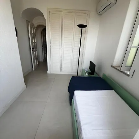 Villa Vale Con Piscina *