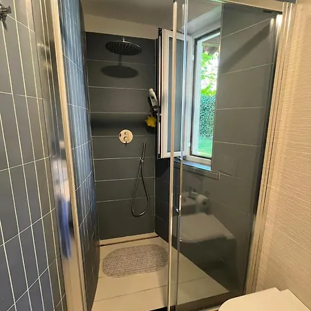 Villa Vale Con Piscina *