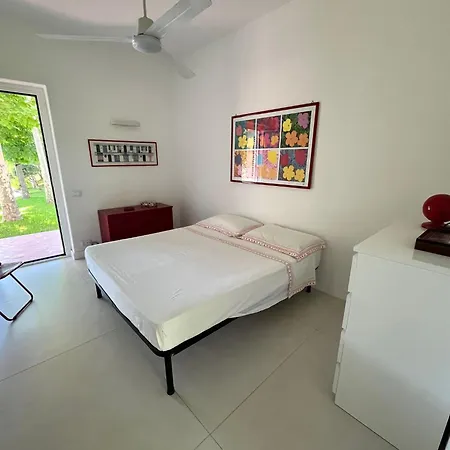 Villa Vale Con Piscina *